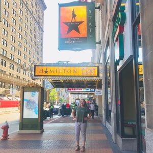 Meet your Posher, Becca